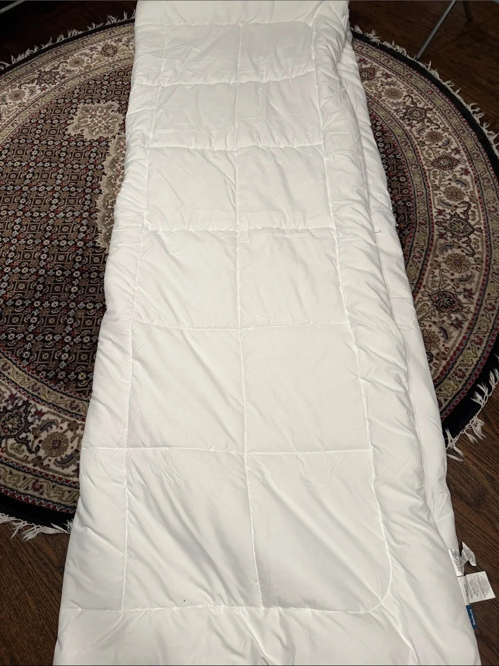 Plush White Comforter - Lightweight All-Season Comfort. Duvet insert